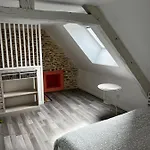 Nyaraló Domaine De La Cherel, Maison En Pierre *