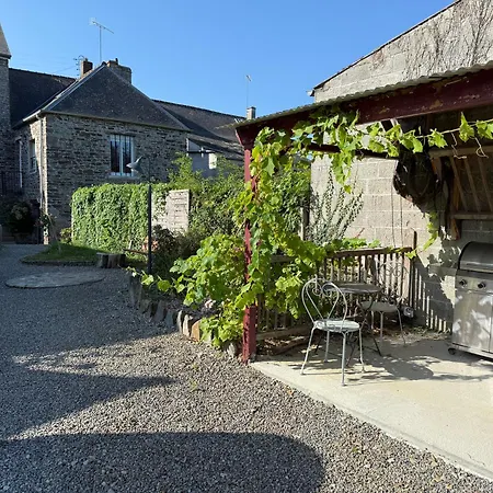 度假居 Domaine De La Cherel, Maison En Pierre 蓬托尔松