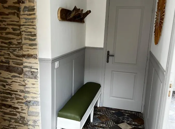 Domaine De La Cherel, Maison En Pierre Holiday home Pontorson