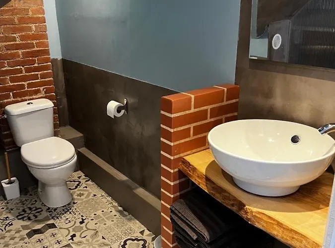 Holiday home Domaine De La Cherel, Maison En Pierre