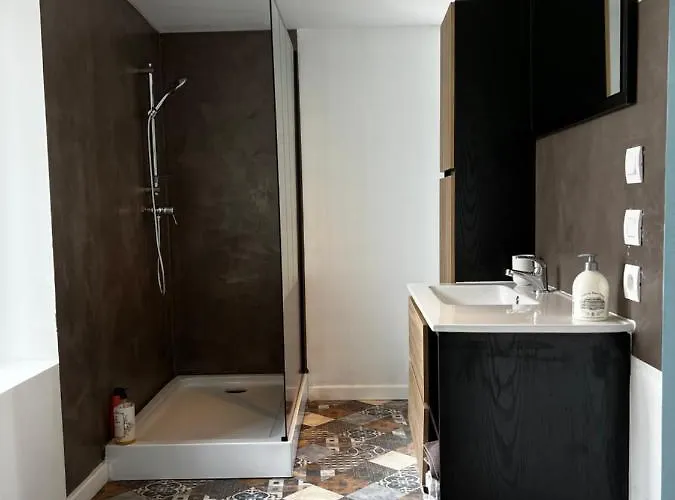 Holiday home Domaine De La Cherel, Maison En Pierre